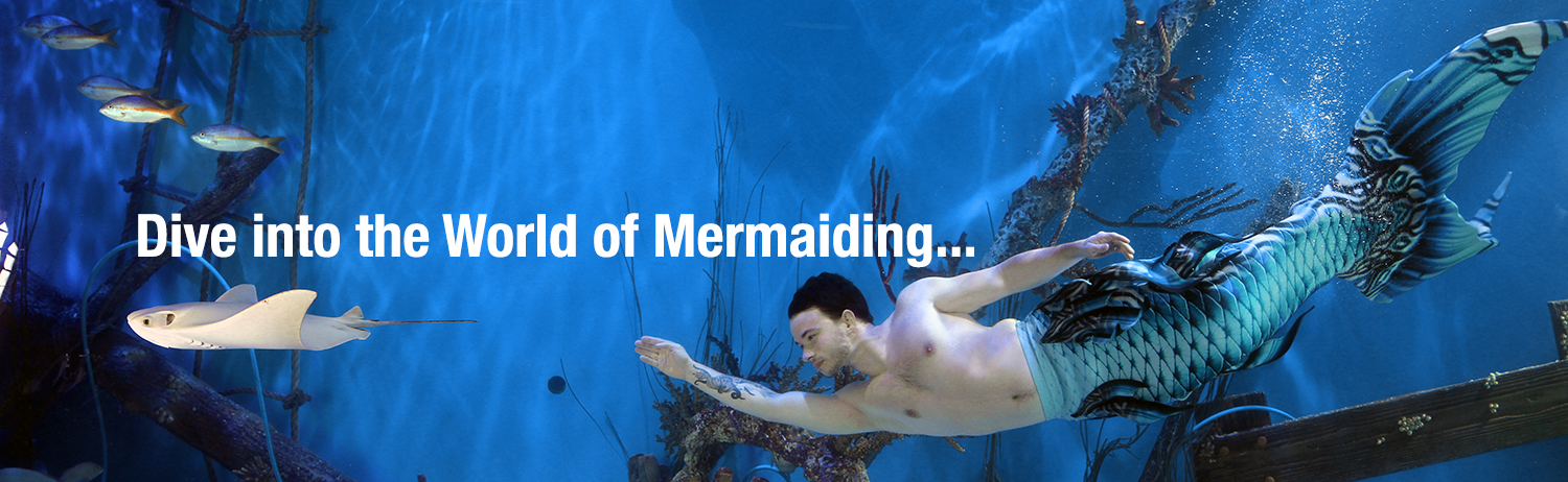 Professional mermaid instructor demonstrating PADI training